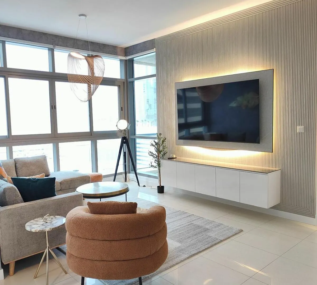 Apartment Marina Bliss Luxe Stay With Waterfront And Palm Views Dubai